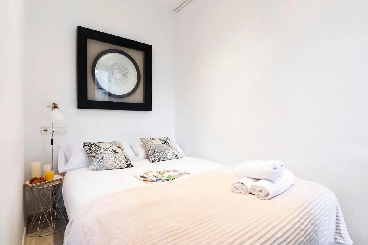 Ab Rossello Center Terrace Apartamento Barcelona 0*,